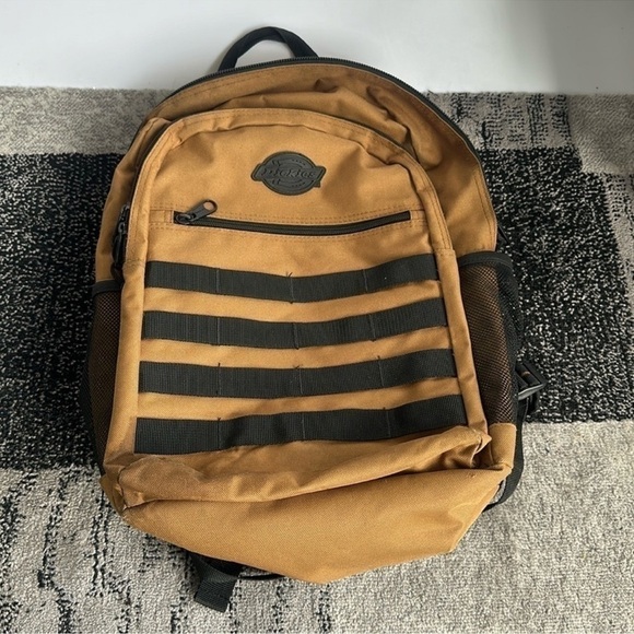 Dickies Backpack. - Picture 2 of 5